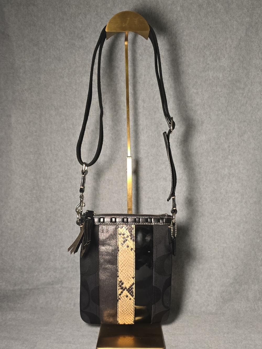 Coach Rare Limited Edition Python Snake Crossbody Swingpack Bag